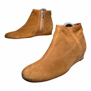 Aquatalia Waterproof Suede Ankle Boots Tan Perforated Zip Italy Women's 8